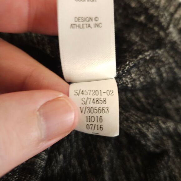 Athleta Women's Medium Gray Open Back Pose Chah Yoga Top Heather Cutout Workout - Picture 6 of 9